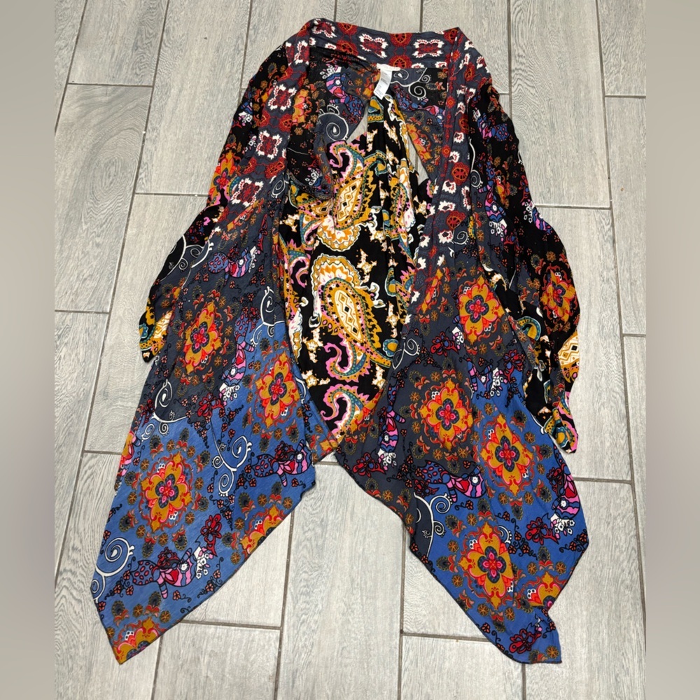 FREE PEOPLE RARE MARLEY MIXED PRINT CARDIGAN LAYER KIMONO ONE SIZE - Picture 6 of 6